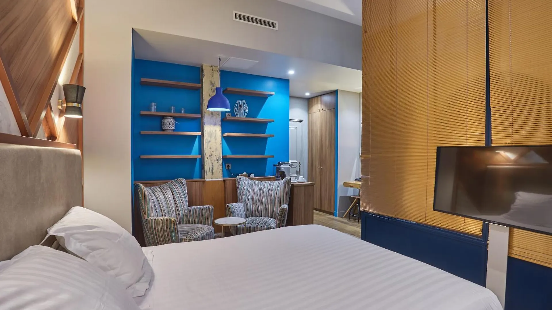 *** Hotel Le Robinet D'Or Paris Canal Saint Martin France
