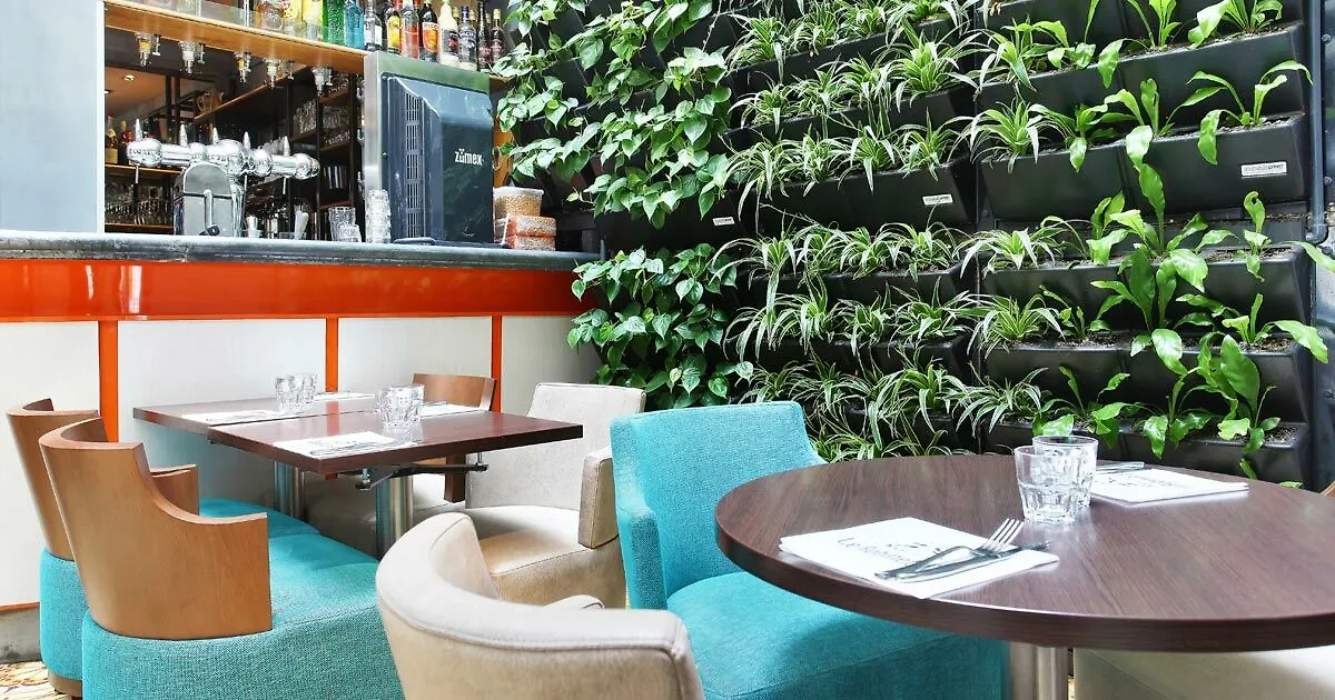 Hotel Le Robinet D'Or Paris Canal Saint Martin
